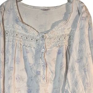 Sarah Bentley VTG Floral Nightgown White Lavender Lace Eyelet Long Sleeve